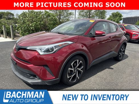 Used 2018 Toyota C-HR XLE image 10