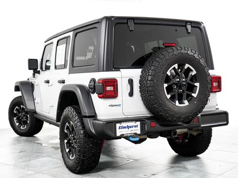 Used 2024 Jeep Wrangler Unlimited Rubicon 4xe AWD/4WD image 5