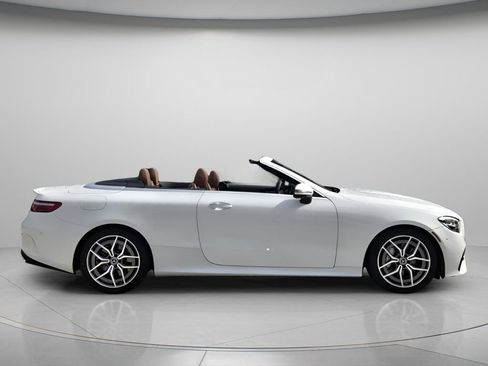 Used 2023 Mercedes-Benz E 450 Cabriolet image 3