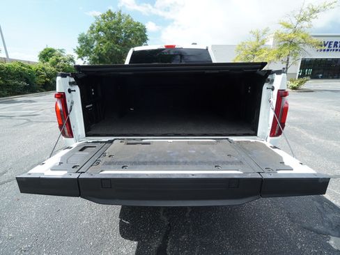 Used 2025 Ford F150 King Ranch w/ FX4 Off-Road Package AWD/4WD image 11