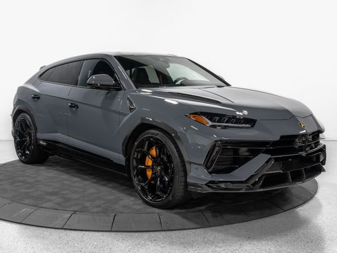 Used 2024 Lamborghini Urus Performante AWD/4WD image 11