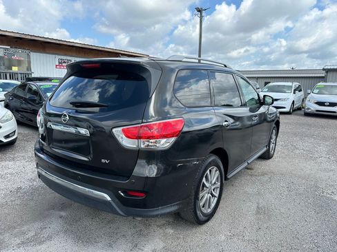 Used 2016 Nissan Pathfinder SV FWD image 6