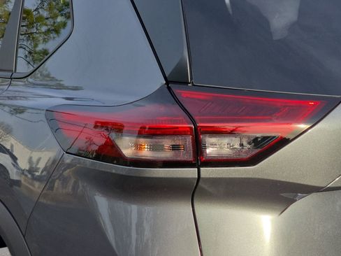 New 2026 Nissan Rogue SV w/ Cold Weather Package image 33