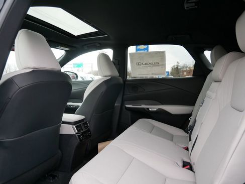 New 2026 Lexus RX 350h image 11