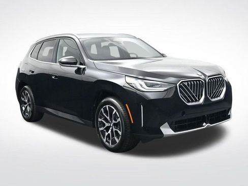 New 2026 BMW X3 xDrive30 w/ Premium Package image 2
