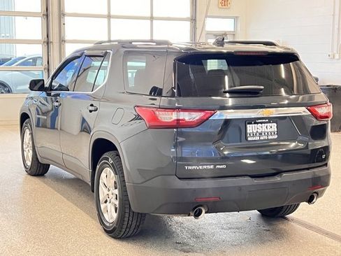 Used 2019 Chevrolet Traverse LT w/ LPO, Floor Liner Package image 5