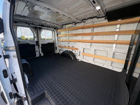 Used 2024 Ford Transit 250 Low Roof w/ Exterior Upgrade Package image 24