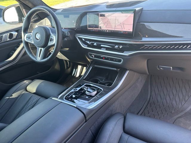 Certified 2026 BMW X5 M60i AWD/4WD image 30