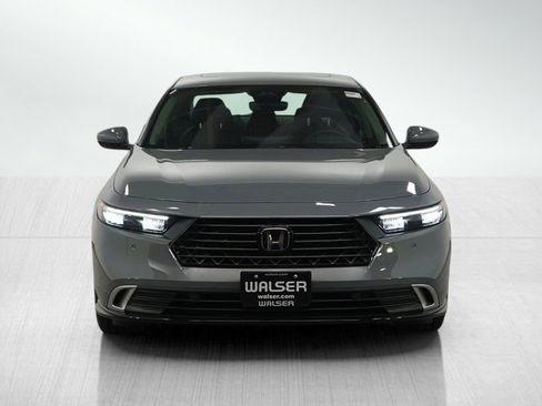 Used 2025 Honda Accord Touring image 8