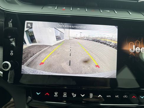 New 2026 Jeep Grand Cherokee Limited image 26