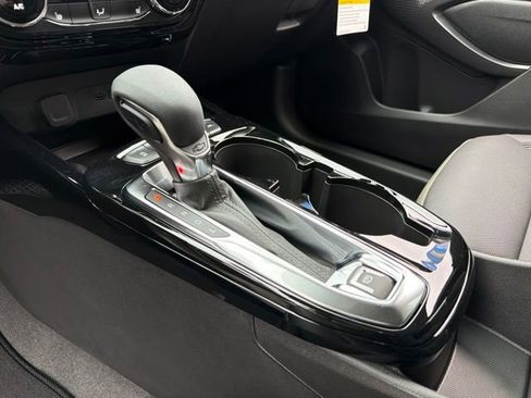 New 2026 Chevrolet Trax ACTIV w/ Sunroof Package FWD image 10