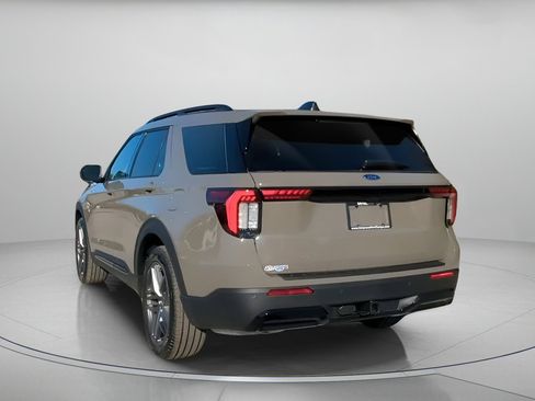 New 2026 Ford Explorer ST-Line w/ ST-Line Street Pack image 21