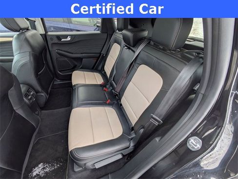 Certified 2022 Ford Escape Titanium w/ Titanium Elite Package image 19