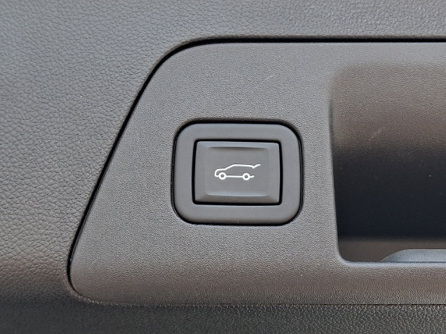 Used 2024 Buick Envision Avenir AWD/4WD image 30