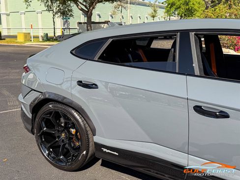 Used 2024 Lamborghini Urus Performante image 70