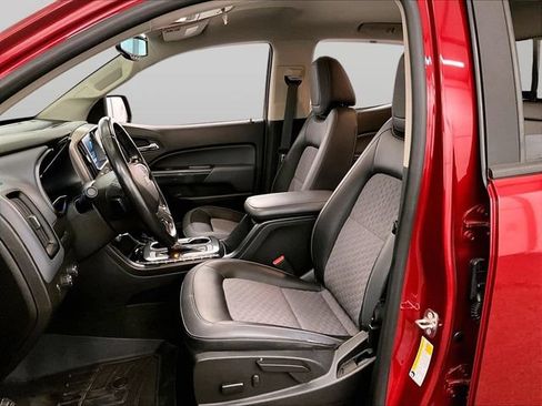 Used 2018 Chevrolet Colorado Z71 AWD/4WD image 24