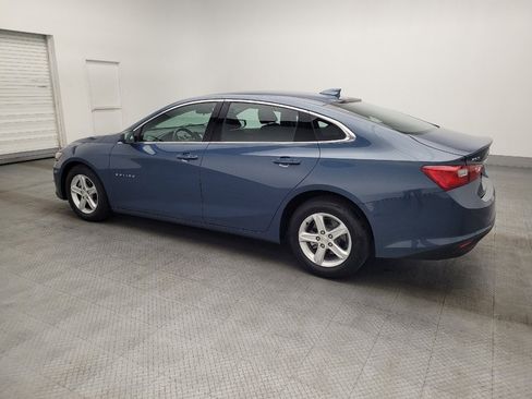 Used 2024 Chevrolet Malibu LT image 3