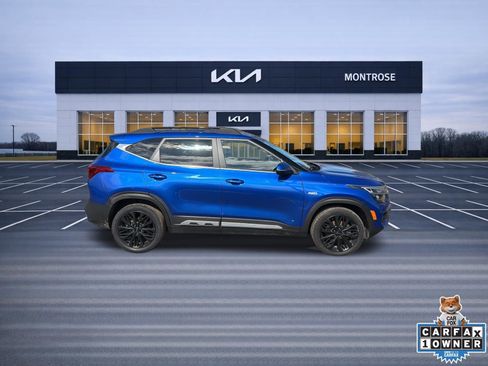 Used 2022 Kia Seltos Nightfall Edition image 4