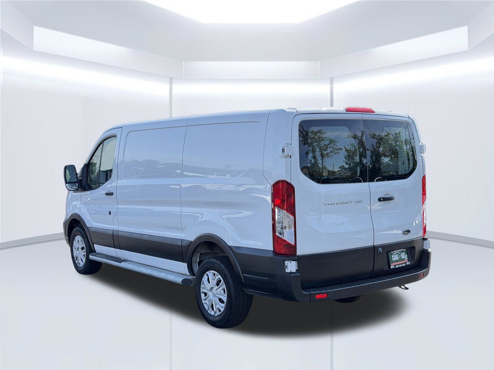 Used 2025 Ford Transit 250 Low Roof w/ Exterior Upgrade Package RWD image 7
