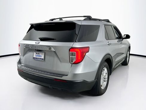 Used 2021 Ford Explorer XLT image 5