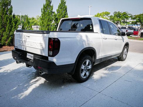 Used 2025 Honda Ridgeline RTL image 11