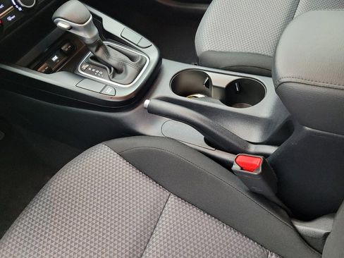 Used 2025 Kia Soul LX image 26