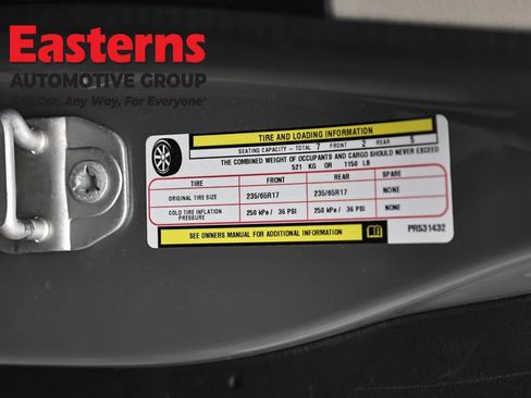 Used 2023 Chrysler Pacifica Touring-L FWD image 37