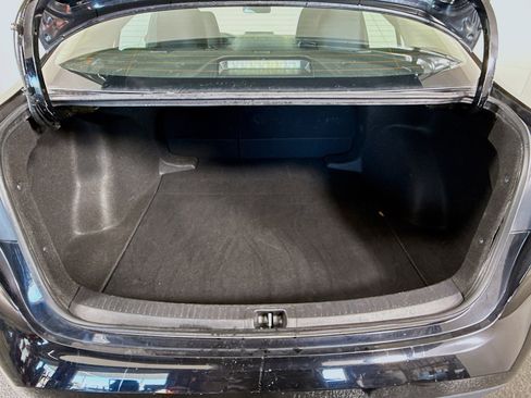 Used 2024 Toyota Corolla LE image 34