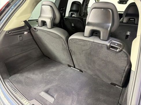 Certified 2025 Volvo XC90 T8 Ultra w/ Protection Package Premier AWD/4WD image 35