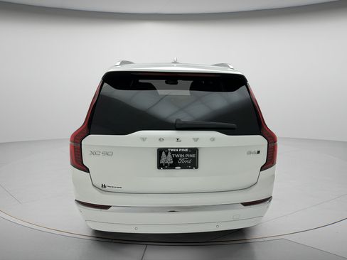 Used 2026 Volvo XC90 B6 Plus AWD/4WD image 7