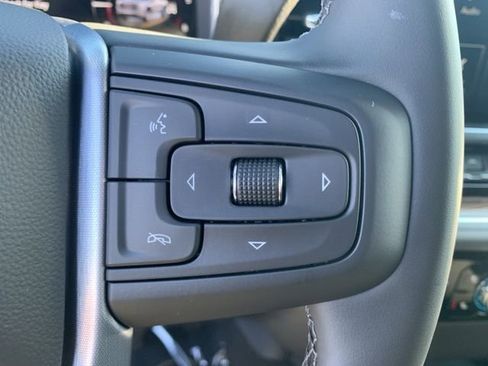 New 2026 GMC Sierra 1500 Elevation image 17