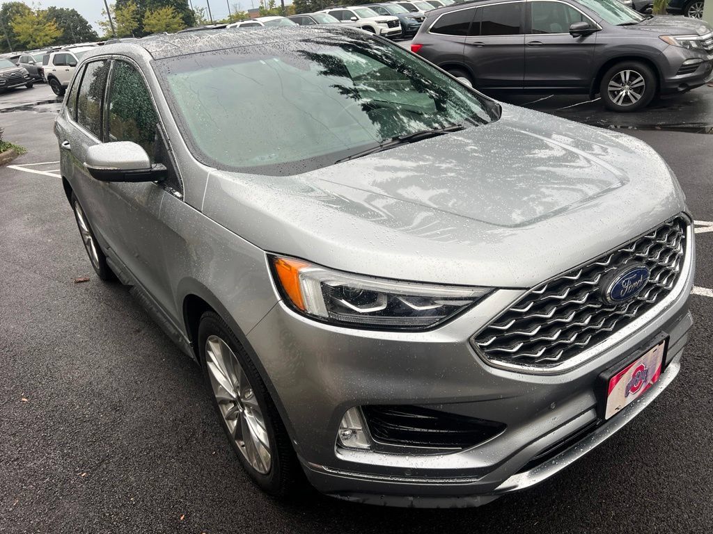 Used 2020 Ford Edge Titanium w/ Equipment Group 301A AWD/4WD image 4