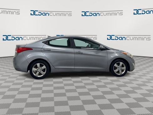 Used 2012 Hyundai Elantra GLS w/ Preferred Pkg 3 FWD image 9