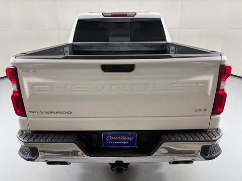 Used 2023 Chevrolet Silverado 1500 LTZ w/ LTZ Premium Package AWD/4WD image 7