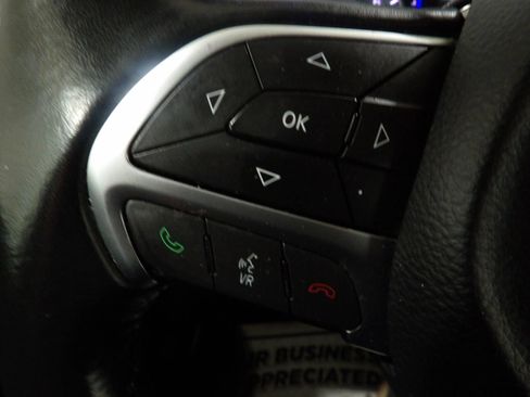 Used 2017 Chrysler 200 LX image 14