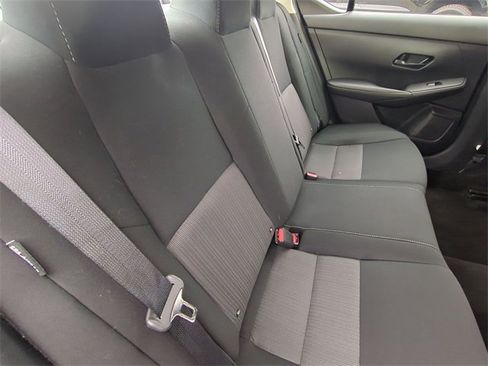 Used 2024 Nissan Sentra SV image 33