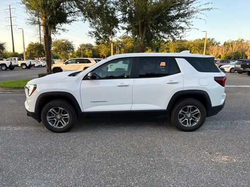Used 2026 GMC Terrain Elevation FWD image 2