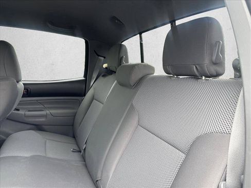 Used 2012 Toyota Tacoma PreRunner w/ TRD Off-Road Pkg RWD image 20