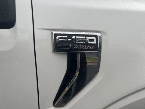 Used 2021 Ford F150 Lariat w/ Equipment Group 502A High AWD/4WD image 7