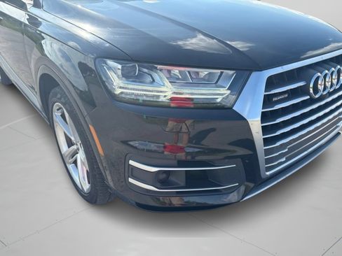 Used 2019 Audi Q7 3.0T Prestige w/ Prestige Package AWD/4WD image 27