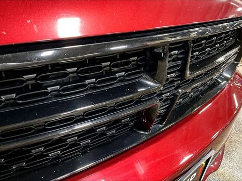 Used 2018 Dodge Durango GT image 27