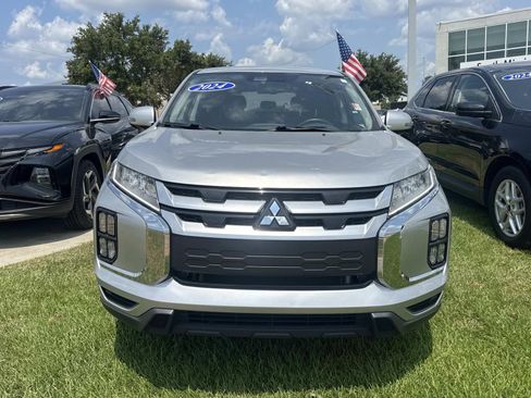 Used 2024 Mitsubishi Outlander Sport SE AWD/4WD image 2