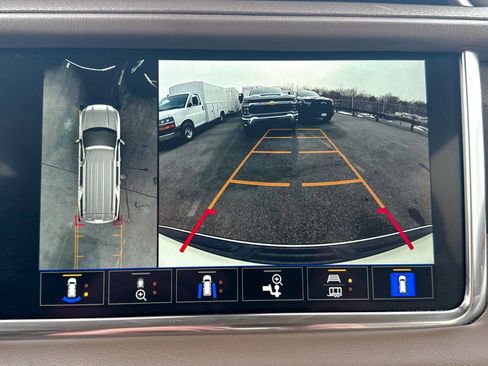 Certified 2022 GMC Yukon Denali image 41