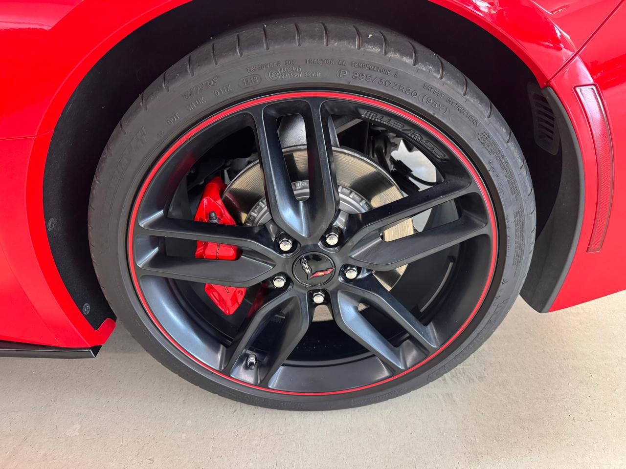 Used 2019 Chevrolet Corvette Convertible w/ 2LT w/ 2LT Preferred Equipment Group RWD image 33
