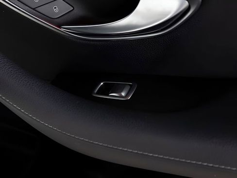 Used 2020 Mercedes-Benz E 350 Sedan image 79