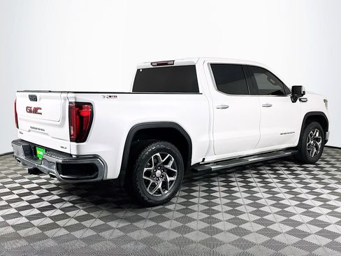 Used 2022 GMC Sierra 1500 SLT image 10