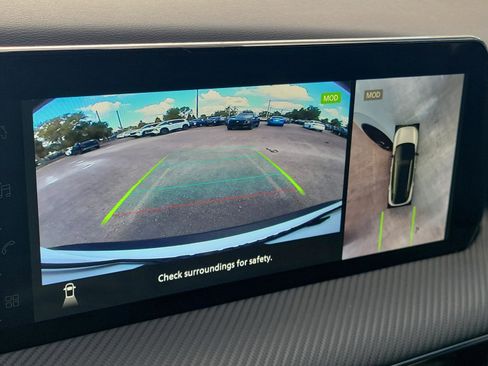 New 2026 Nissan Kicks SR image 30