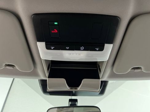 Used 2023 Mitsubishi Outlander SE image 69