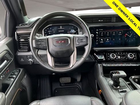 Used 2024 GMC Sierra 1500 AT4 w/ Technology Package image 5