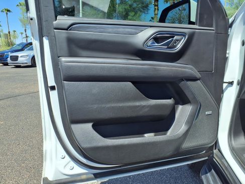 Used 2021 GMC Yukon SLT w/ SLT Premium Package AWD/4WD image 20